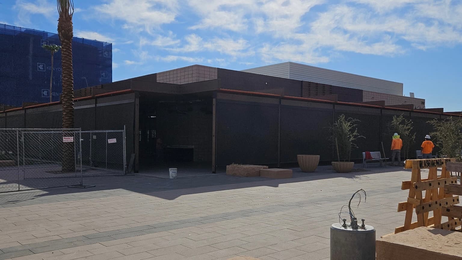 Dealer-supported commercial exterior shade project in Phoenix